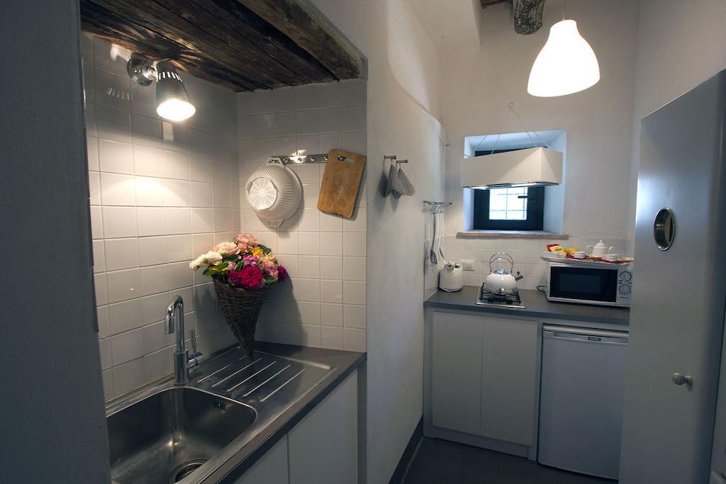 Gli Appartamenti Di Torre Bertona Todi Habitación foto