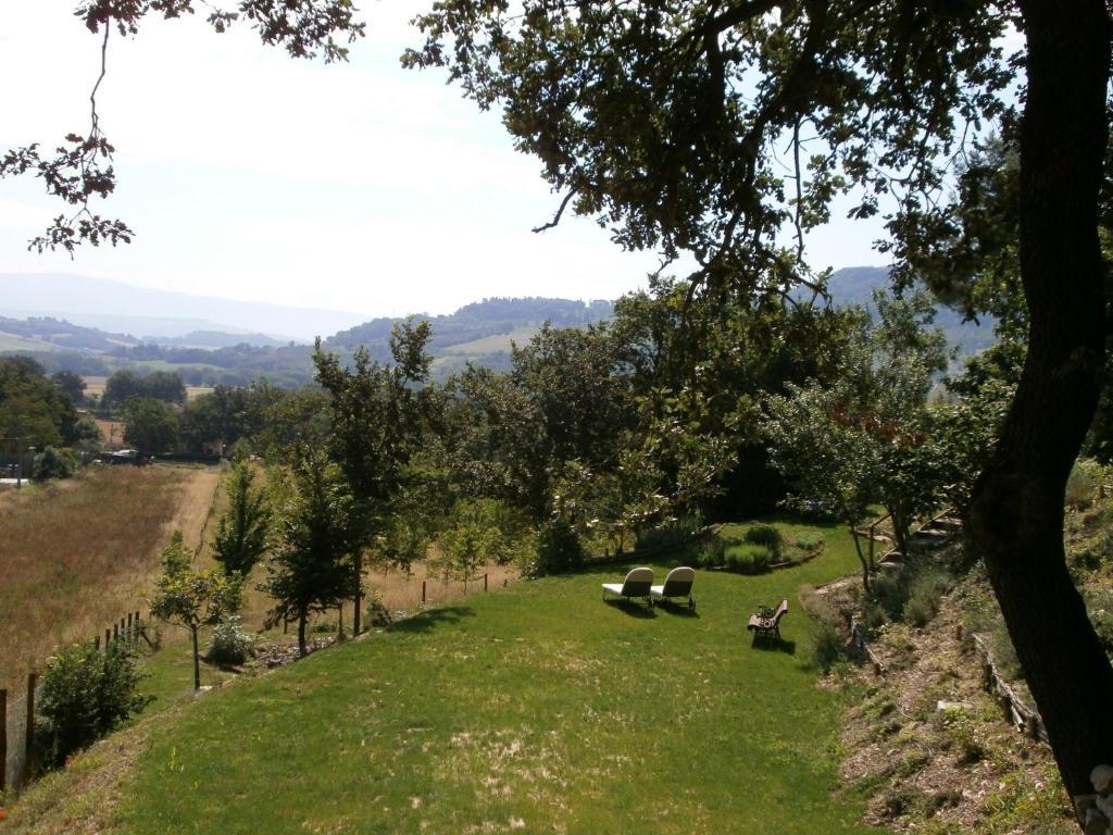 Gli Appartamenti Di Torre Bertona Todi Habitación foto