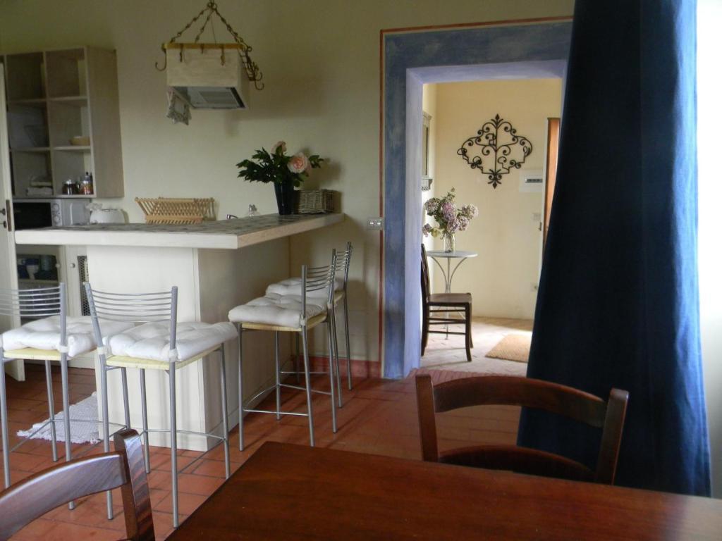 Gli Appartamenti Di Torre Bertona Todi Habitación foto